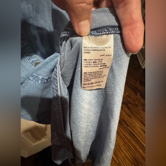 NWT Chico’s Women’s Denim Dress Size 1.5 - Picture 5 of 6